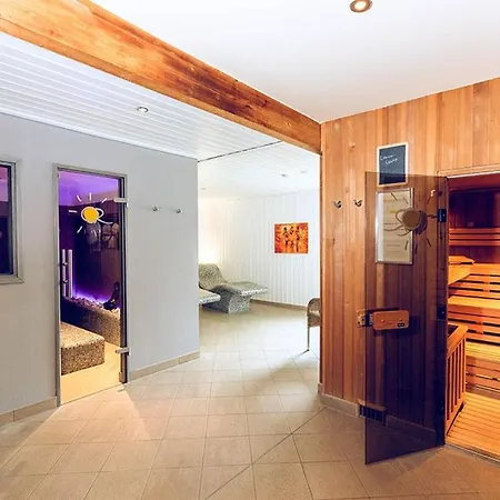 בית נופש Regenbogen Ferienhaus Tipi #68549 *